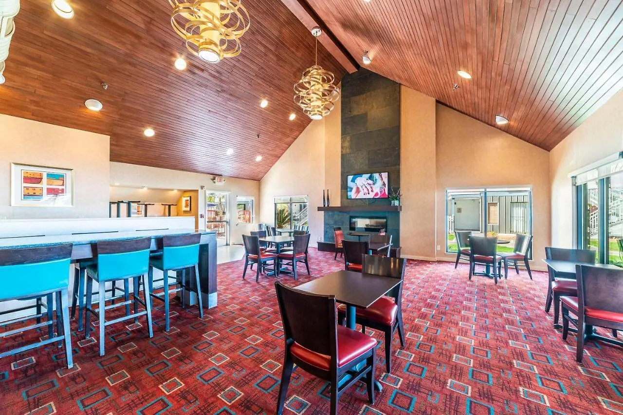 Metro Phx Upstairs 2Bd Sleeps 6 Heated Pool No Pets Allowed Phoenix Apartment