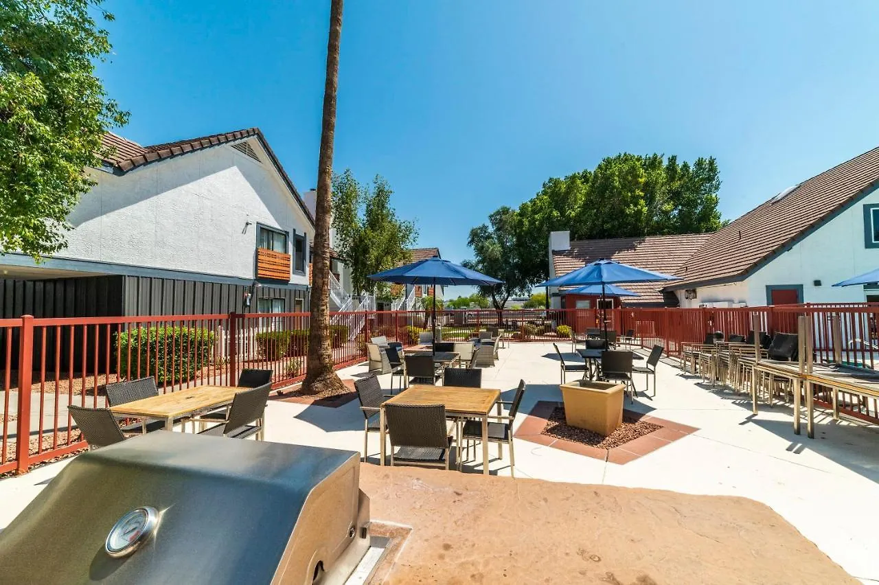 Metro Phx Upstairs 2Bd Sleeps 6 Heated Pool No Pets Allowed Phoenix Apartment
